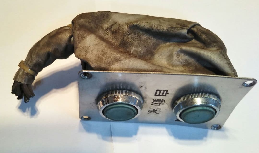 相模鉄道 相鉄 自動窓 押しボタン 廃品 - メルカリ