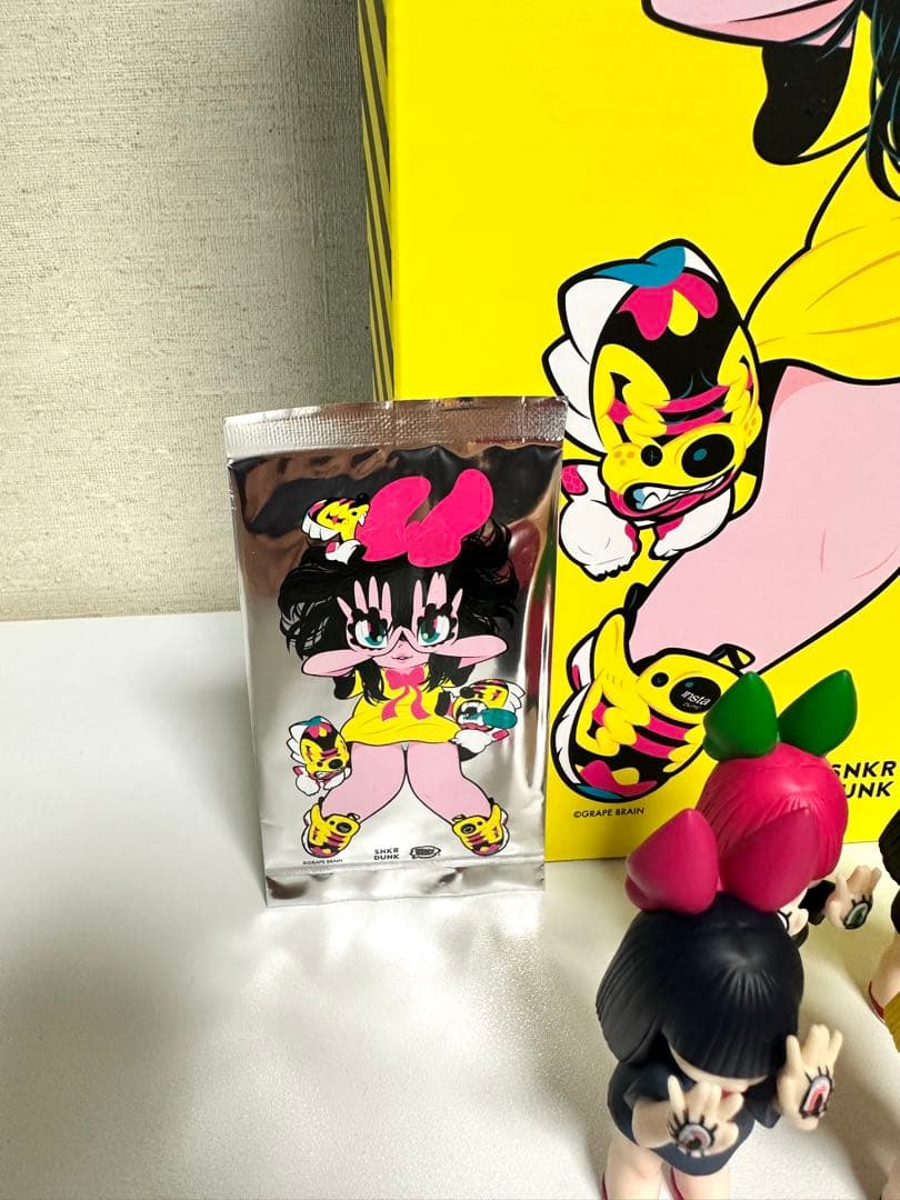 Reebok GRAPE BRAIN 27.0 にぎるちゃんソフビ　フィギュア