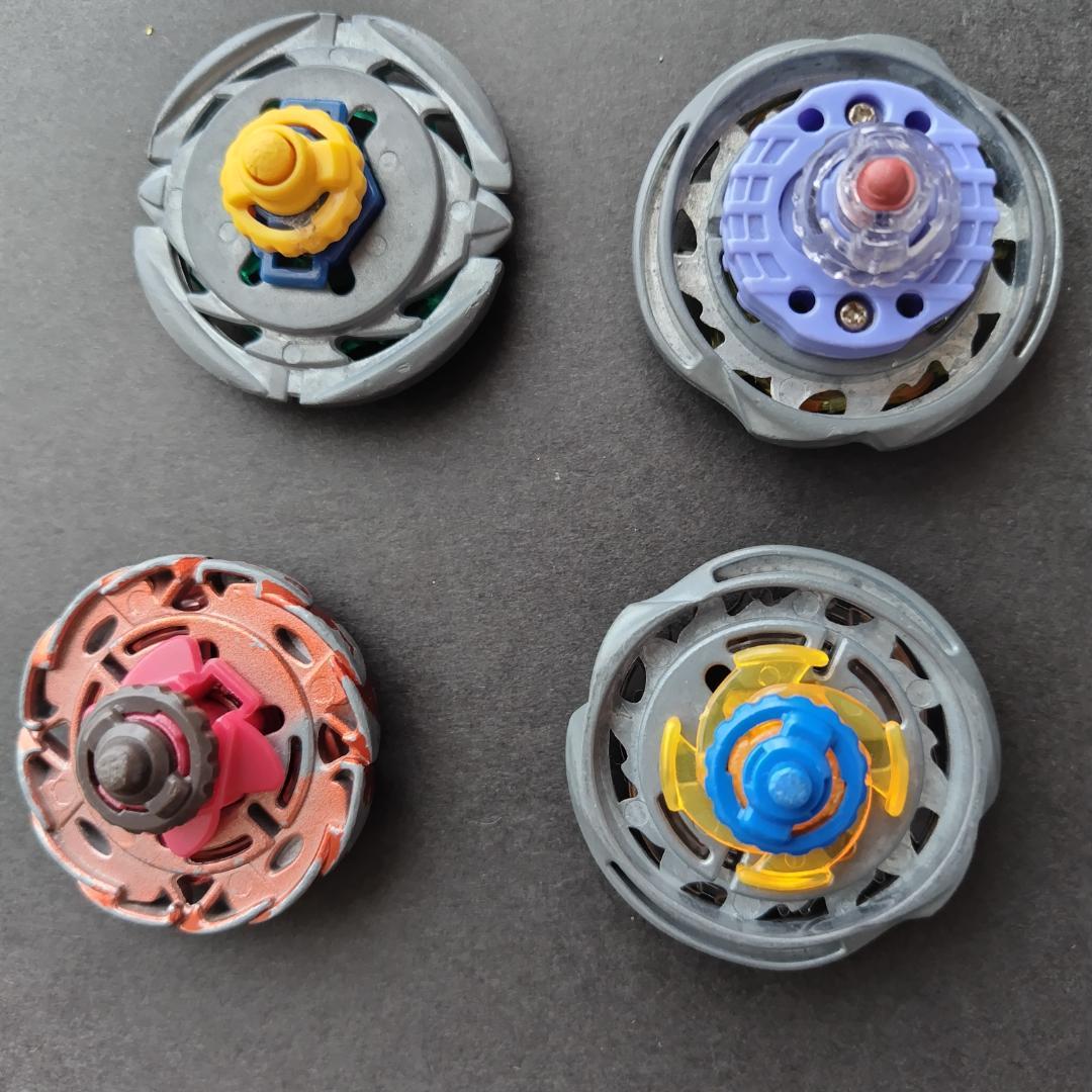 第二世代 メタルファイト ベイブレード - メルカリ