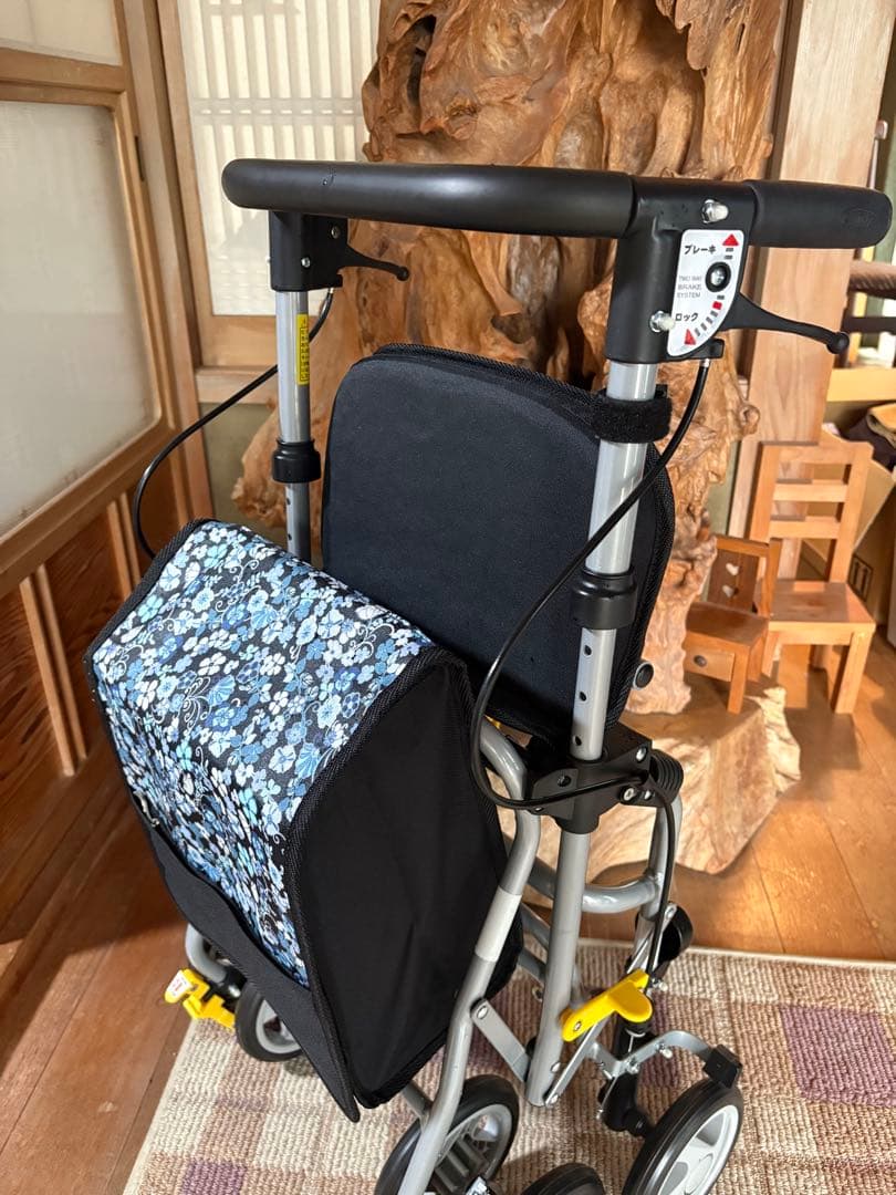 【新品】シンフォニーSPスリム 歩行器 約4.9kg