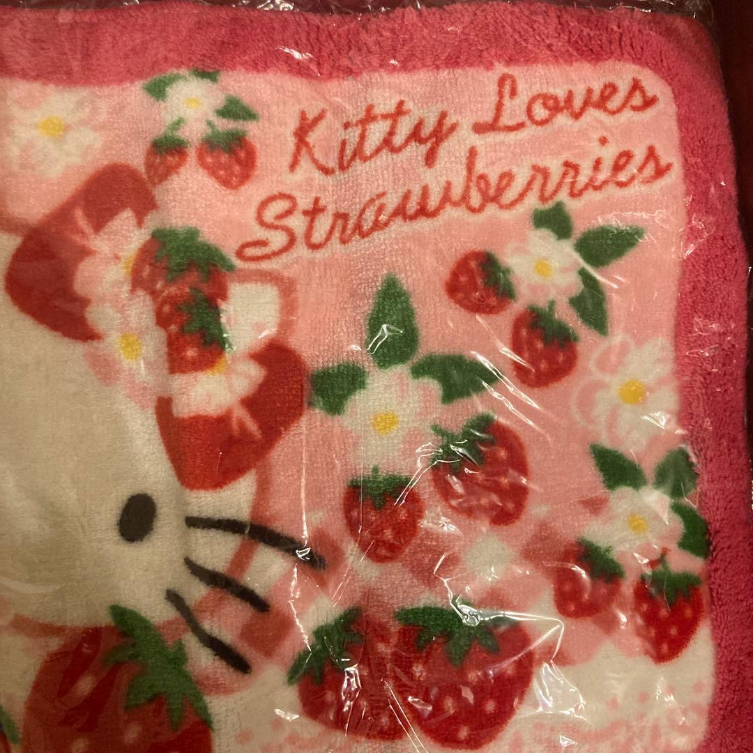 ハローキティ ストロベリー　バスマット