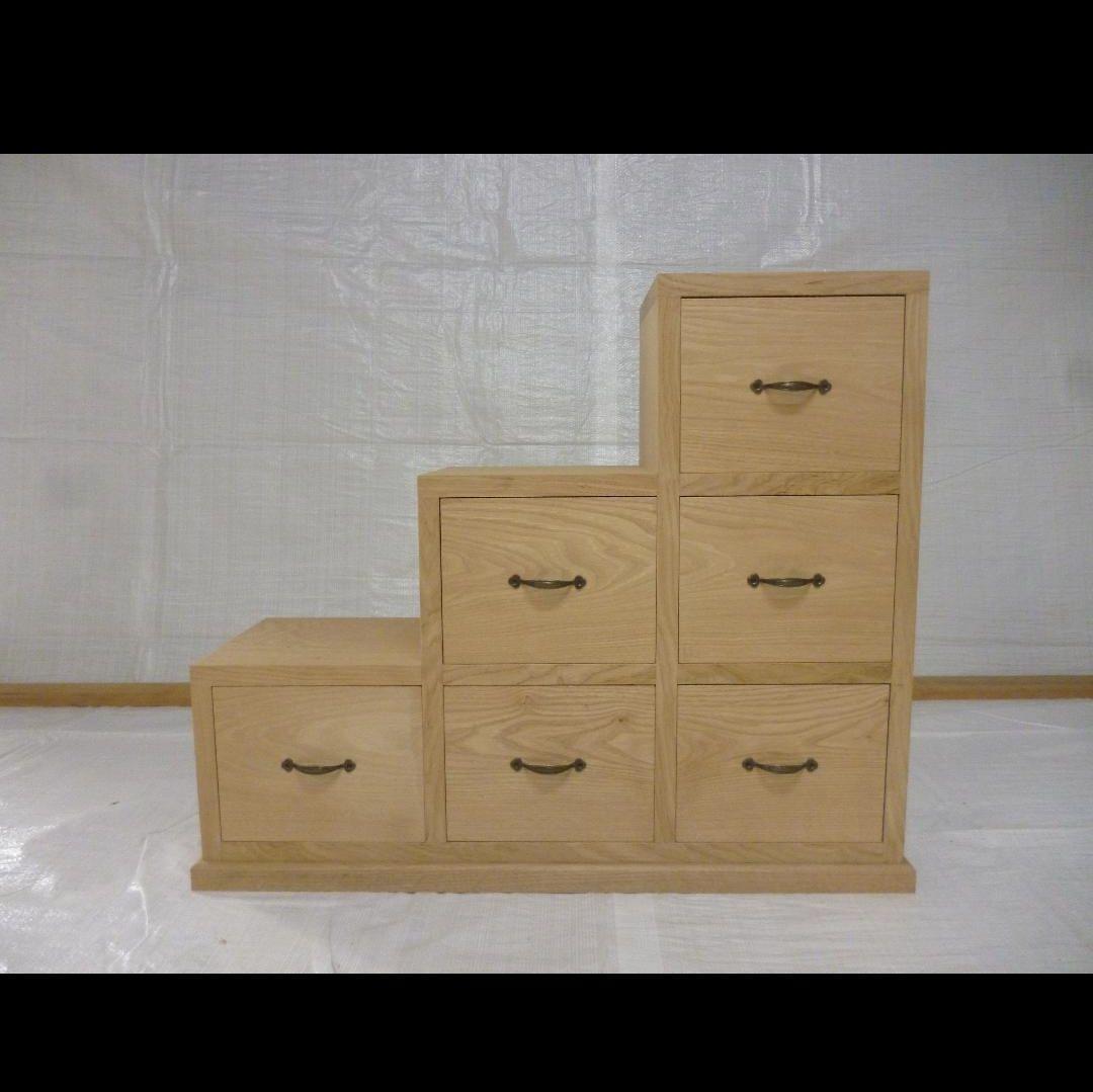 栗　クリ　飾り箪笥　タンス　階段　無垢材　番号3