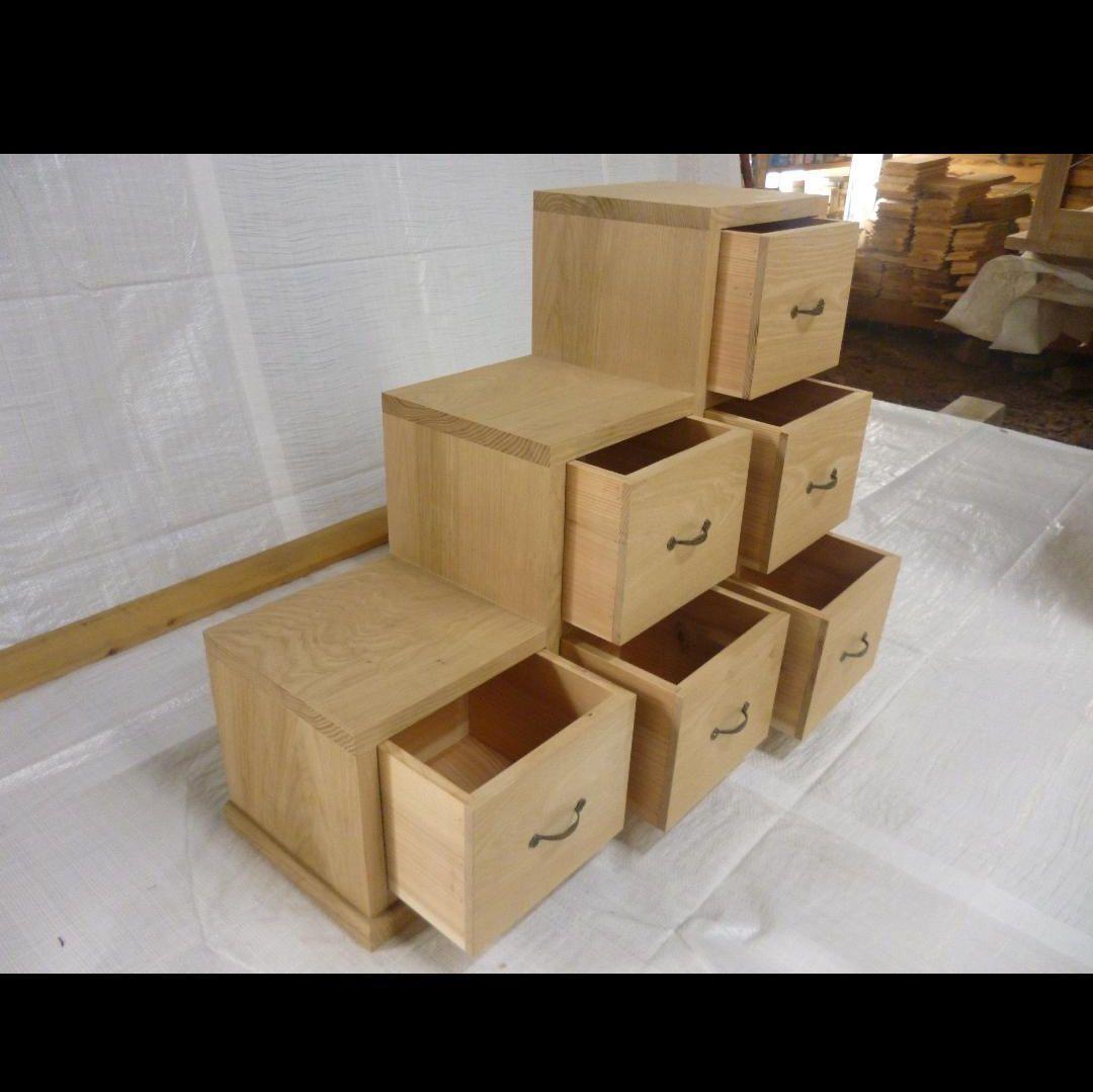 栗　クリ　飾り箪笥　タンス　階段　無垢材　番号3