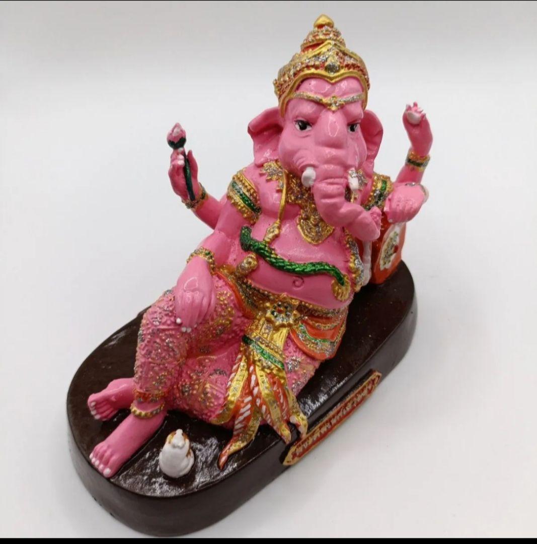 タイ・チャチュンサオ県の有名寺院「ワット・サマーン・ラッタナーラーム