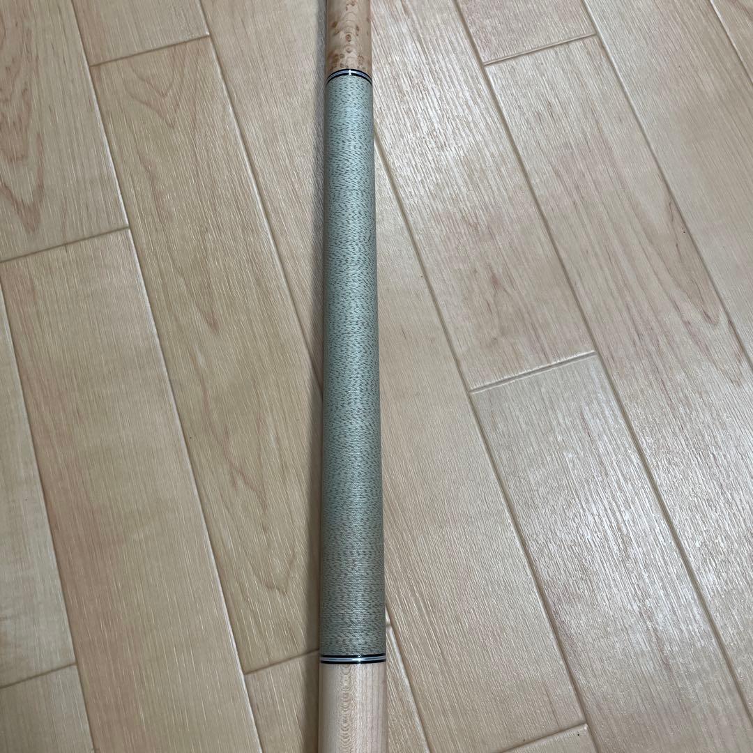 アダム　ビリヤードキュー