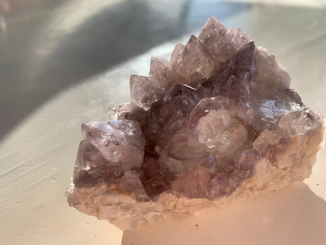 【天然石】高品質 ラベンダーアメジスト 原石　クラスター