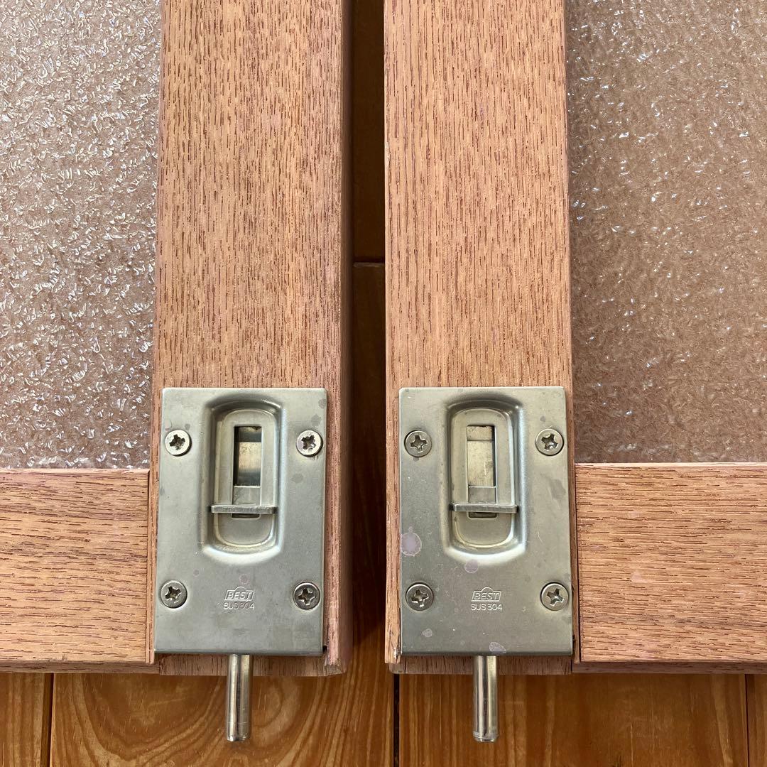 明かり取り　通風窓　木枠窓　造作　タモ　ポリカーボネート　鍵付き　丈夫　無垢