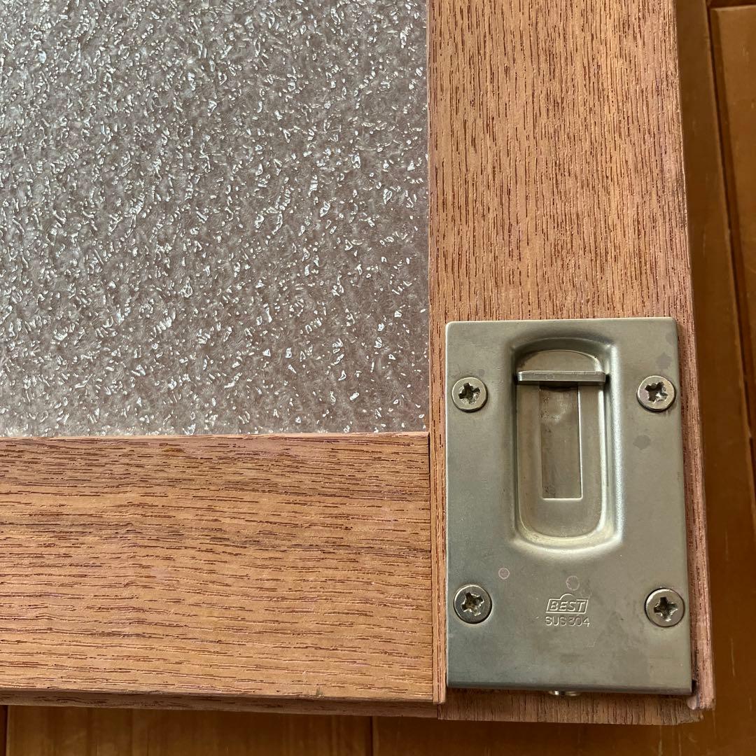 明かり取り　通風窓　木枠窓　造作　タモ　ポリカーボネート　鍵付き　丈夫　無垢