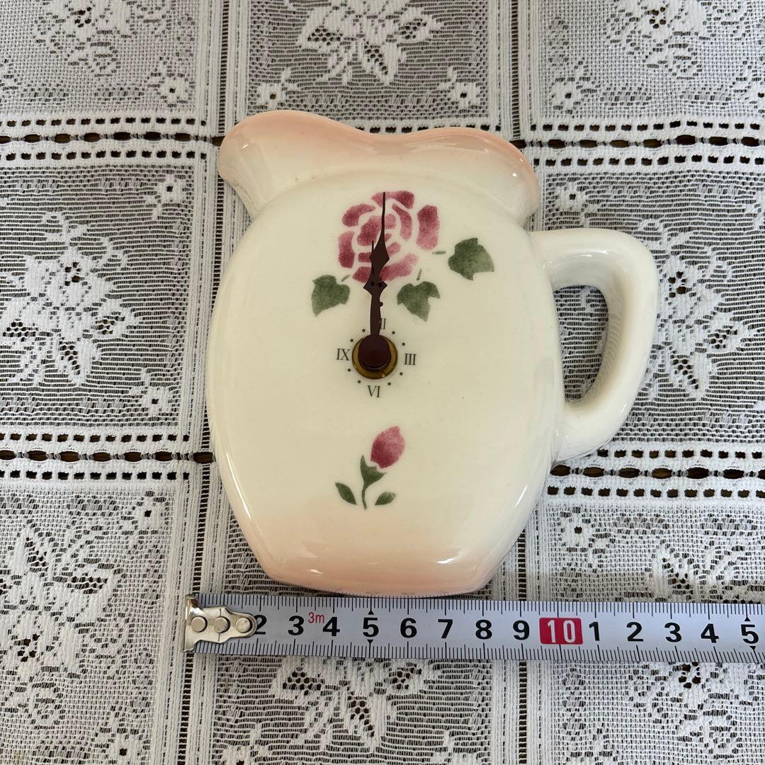 マニーローズ　陶器製ピッチャー型クロック