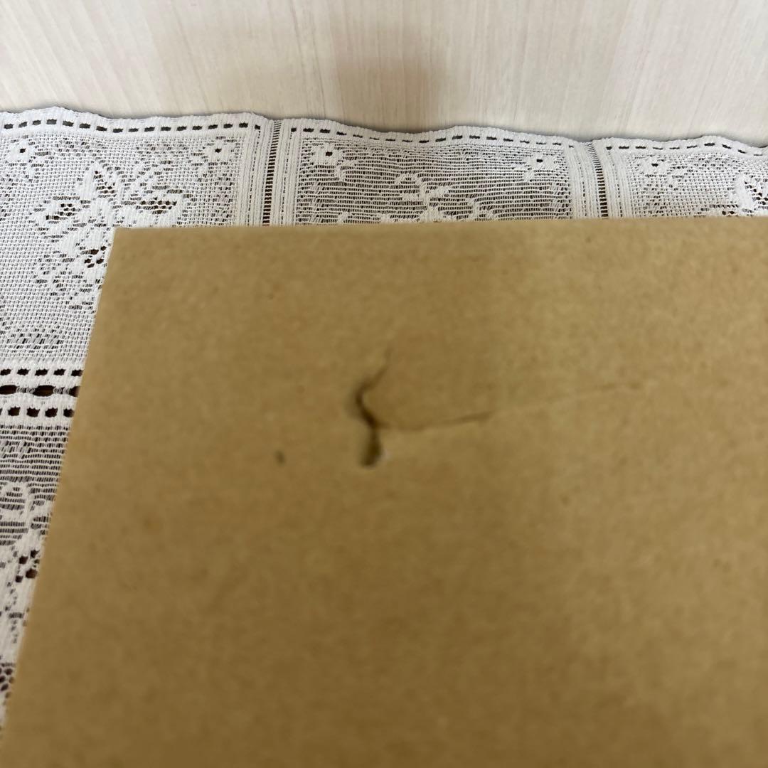 マニーローズ　陶器製ピッチャー型クロック