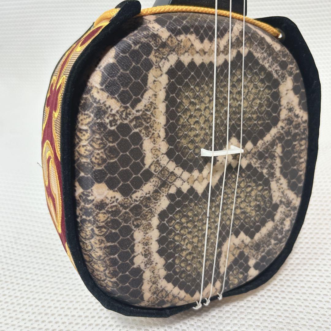 ✨美品✨ 沖縄三味線　人工革　蛇柄