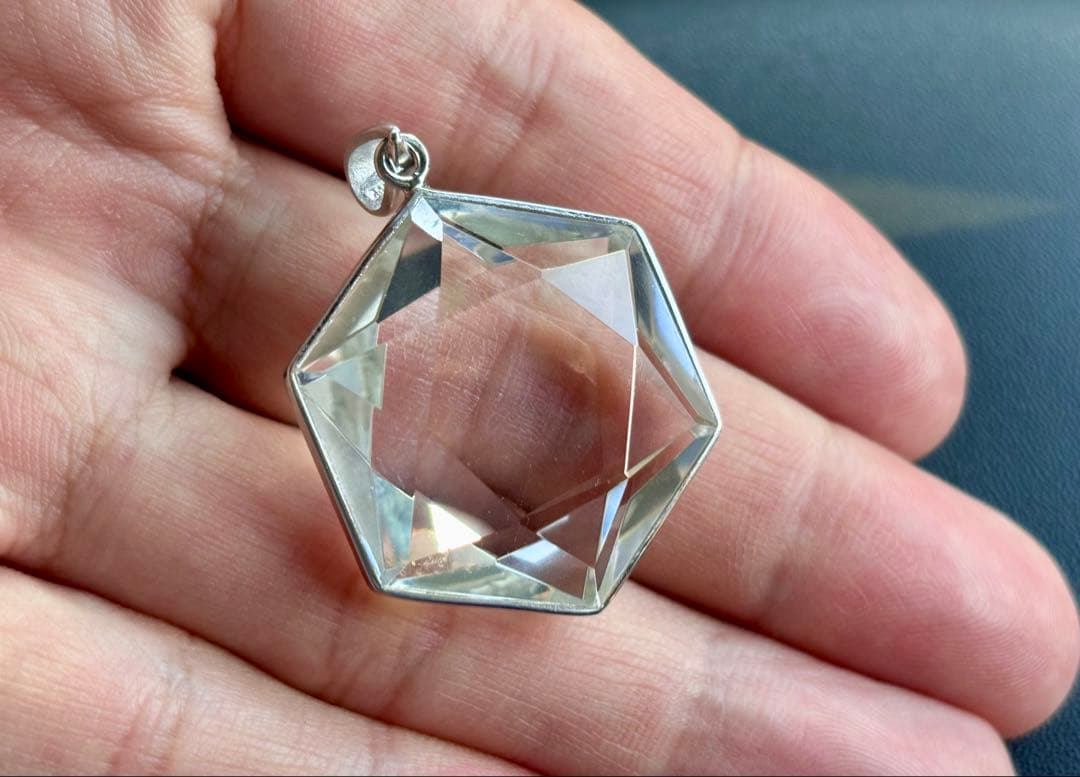 ご成約済 夢幻品質 光を纏いし神の聖石 ガネッシュヒマール水晶の