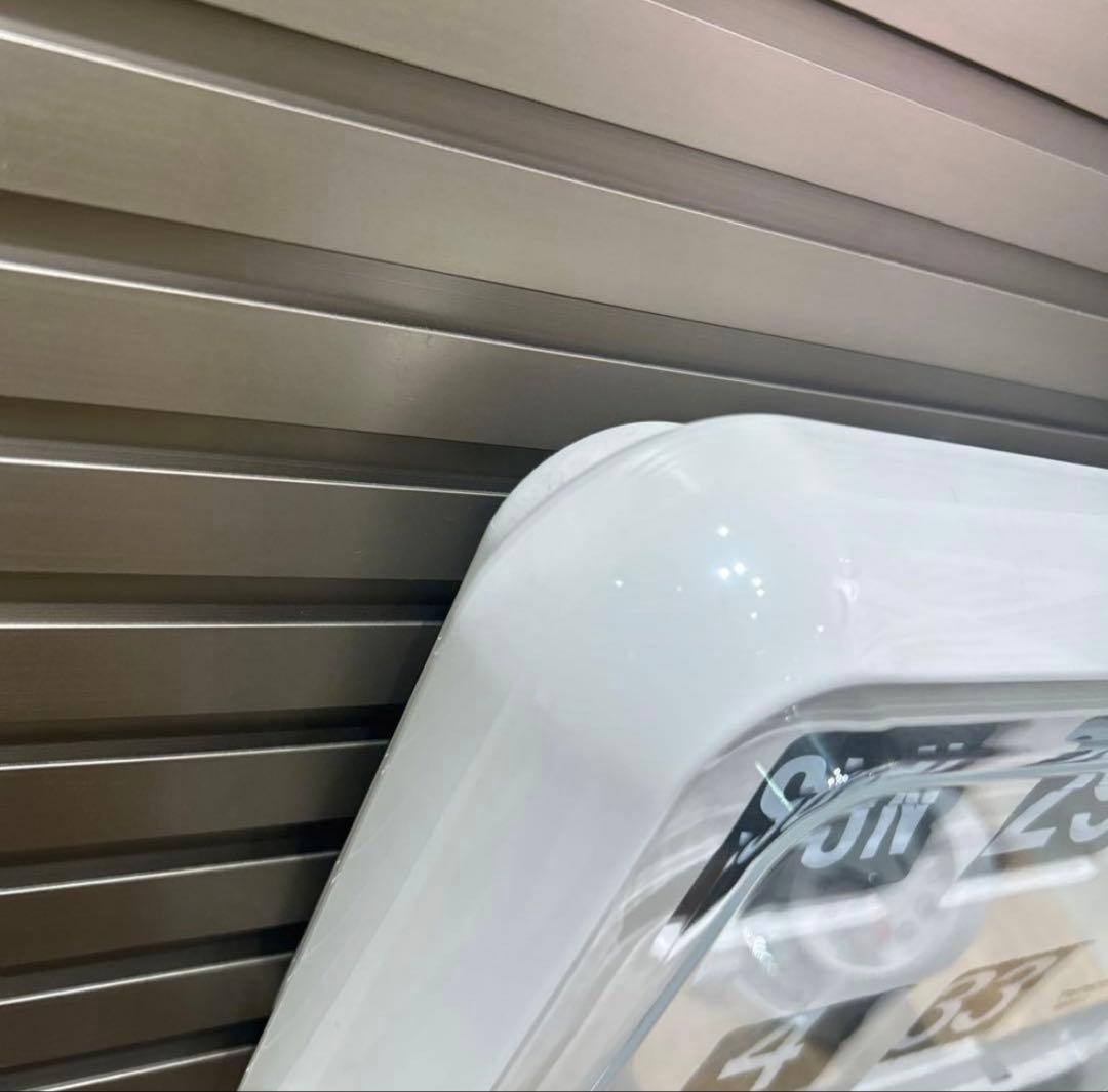 新品展示品　壁掛け時計　TWEMCO ホワイト　139/QD-35