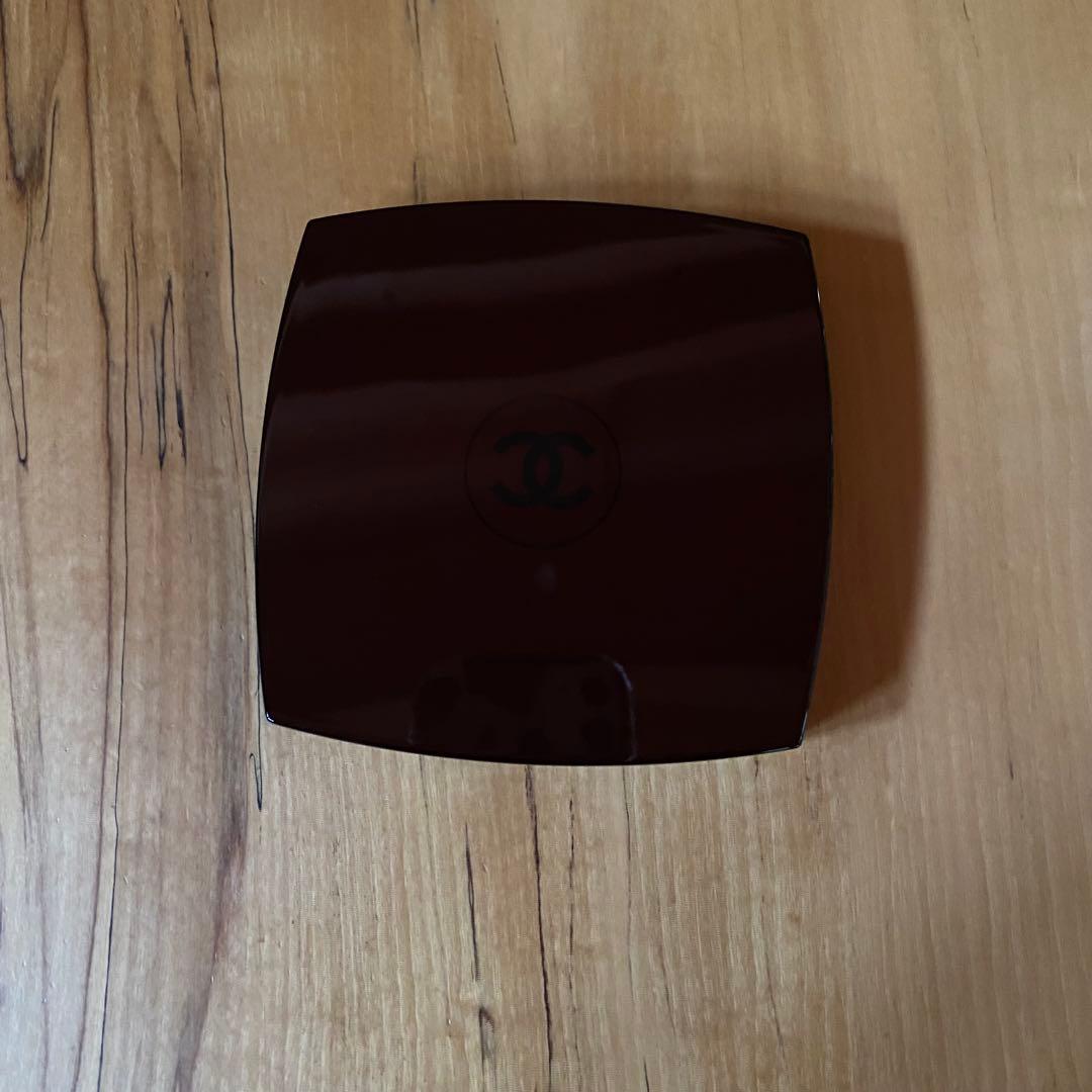 CHANEL ルージュヌワールコンフィダンス　アイシャドウ　チーク　箱付き