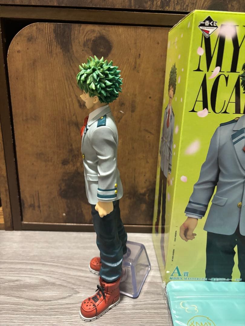 ヒロアカ　一番くじ 紡がれる想い A賞　緑谷出久