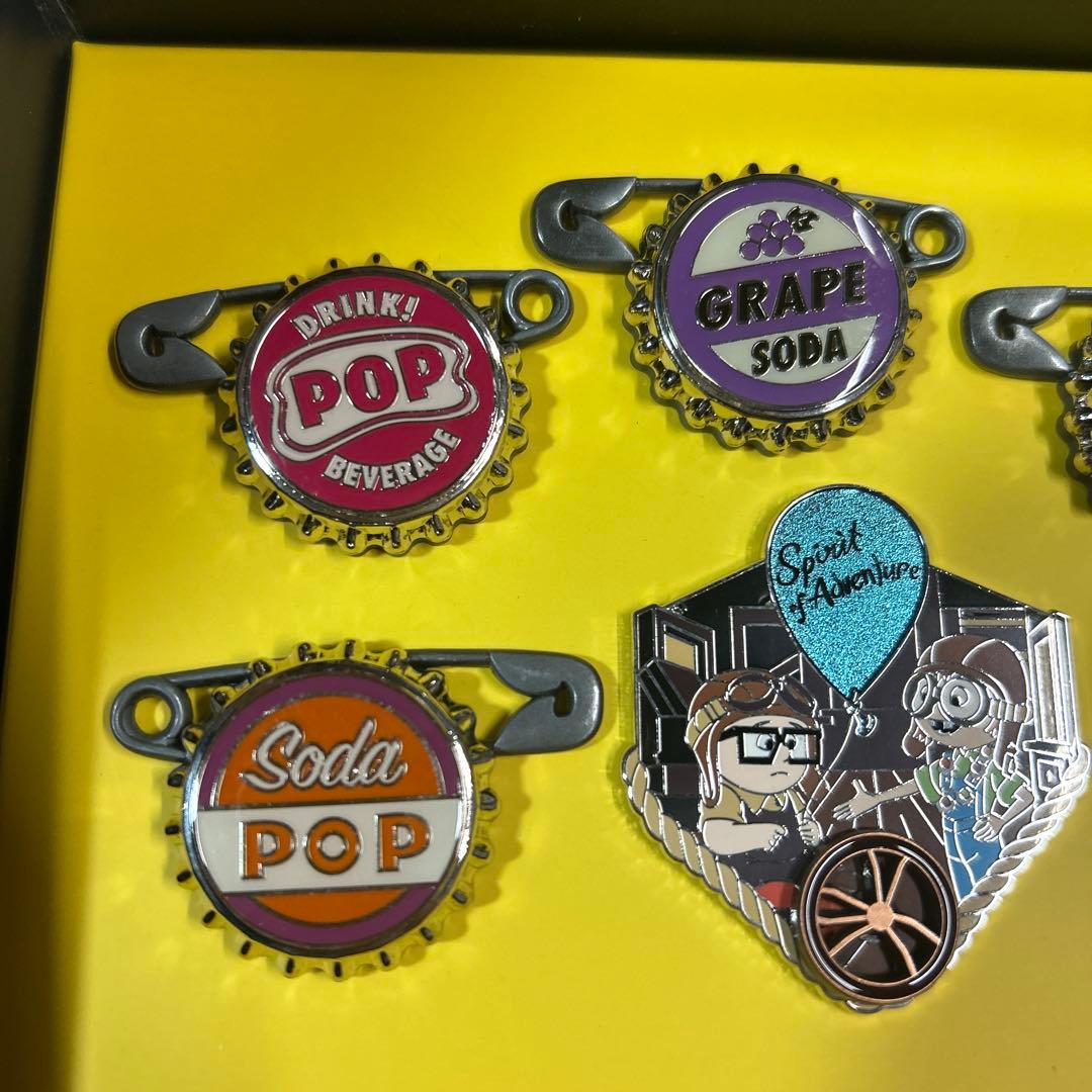 カールじいさんの空飛ぶ家 ピンバッチ アメリカ限定 ピクサー レア