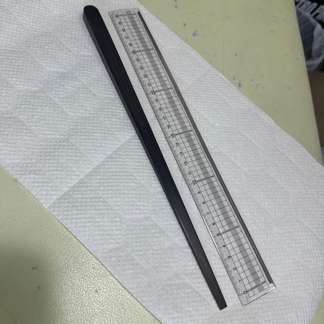 黒檀　手彫りのみ