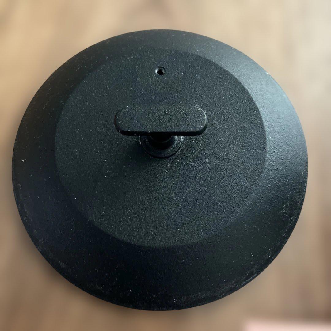 鉄鍋　18cm 1.3L 南部鉄器　及富　日本製