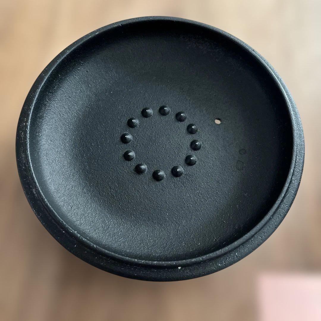 鉄鍋　18cm 1.3L 南部鉄器　及富　日本製