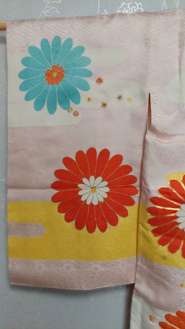 NA220七五三子供着物正絹綺麗刺繍沢山着丈98センチ裄丈45センチ