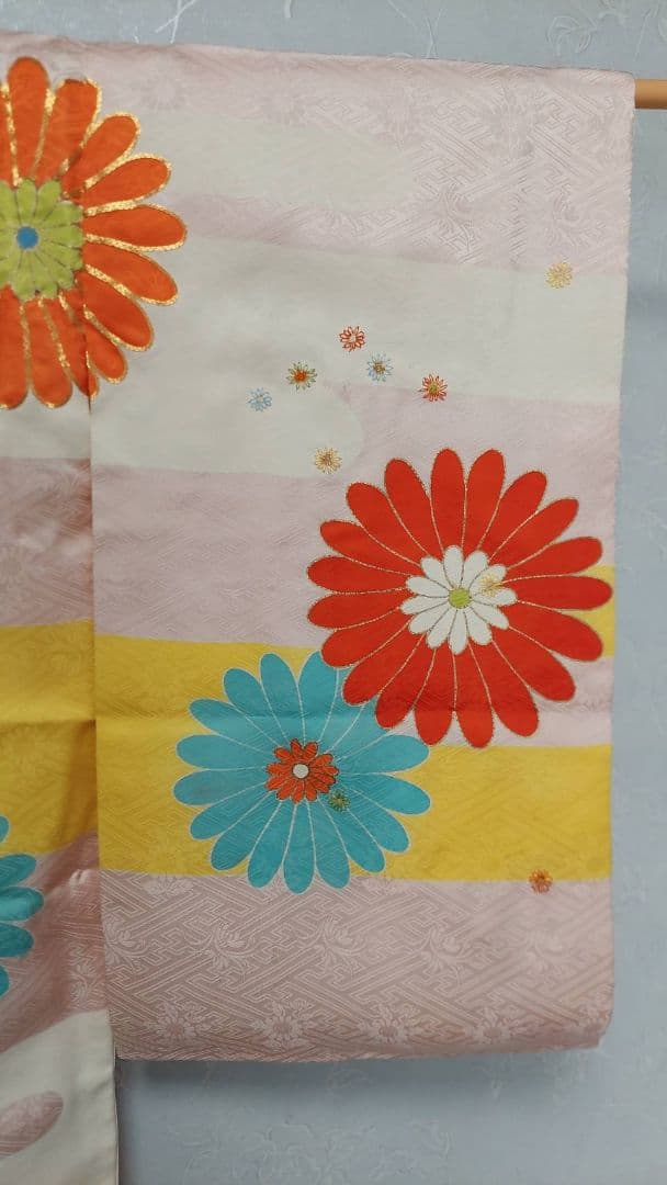 NA220七五三子供着物正絹綺麗刺繍沢山着丈98センチ裄丈45センチ