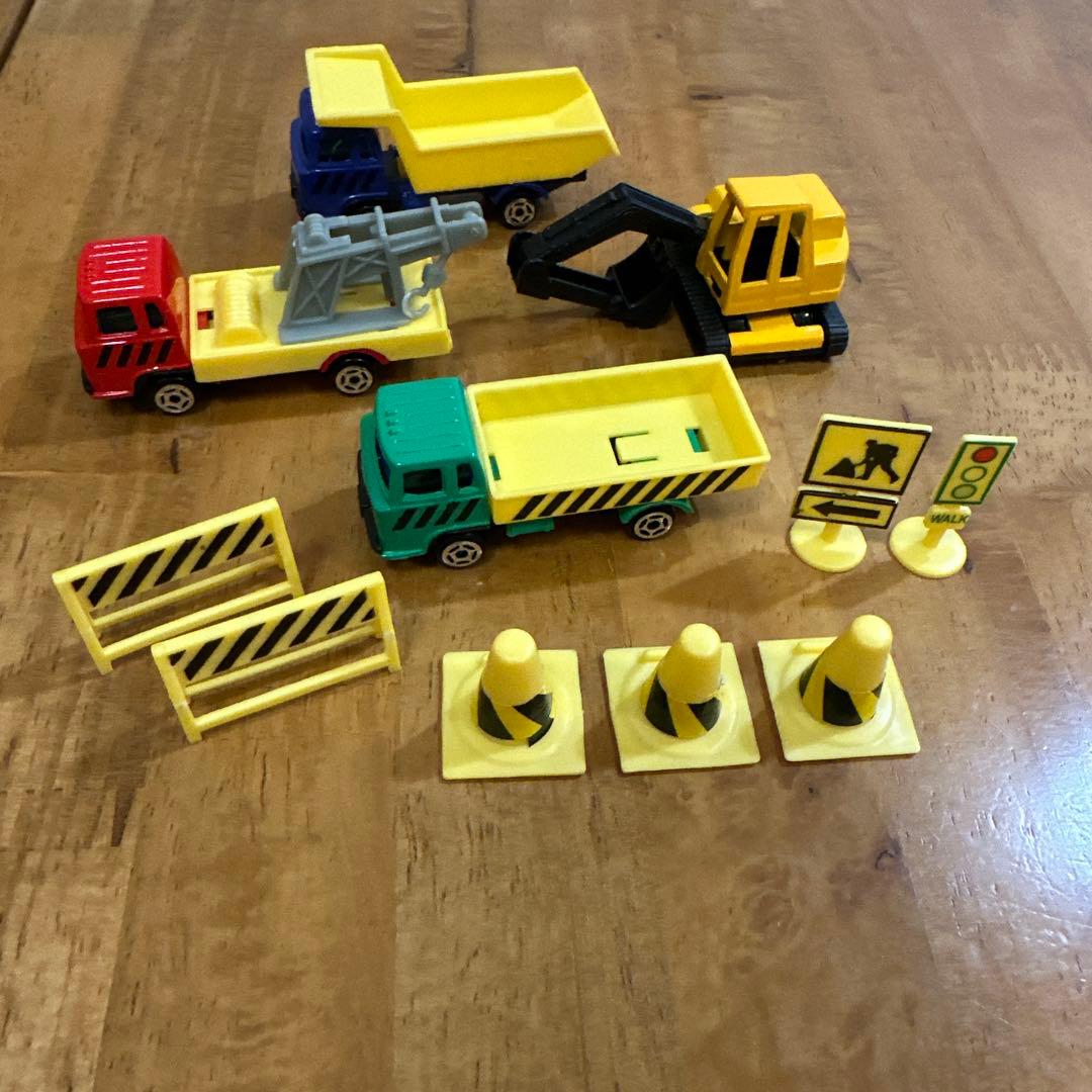 ダイキャストメタル 建設車両セット - メルカリ