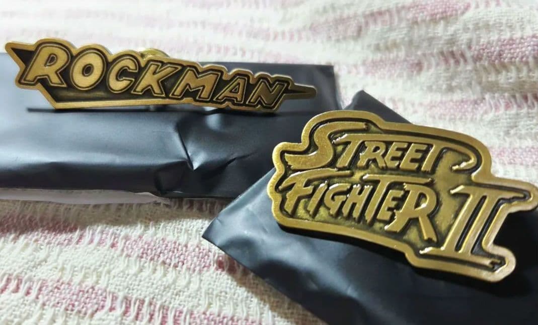 大カプコン展 ロックマン & ストリートファイターⅡ ピンバッジ 2個