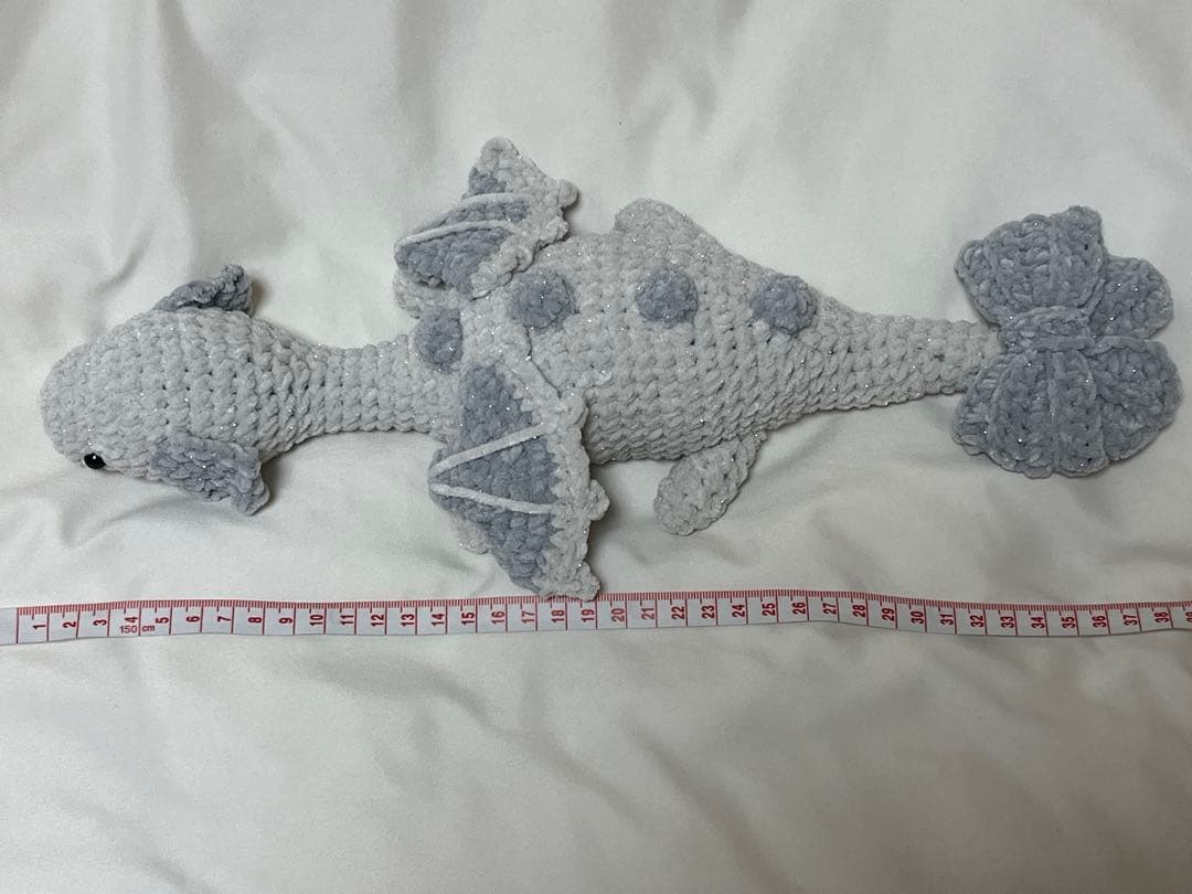 さ*ん様 ドラゴン　白いドラゴン　ハンドメイド　編みぐるみ　あみぐるみ　編み物