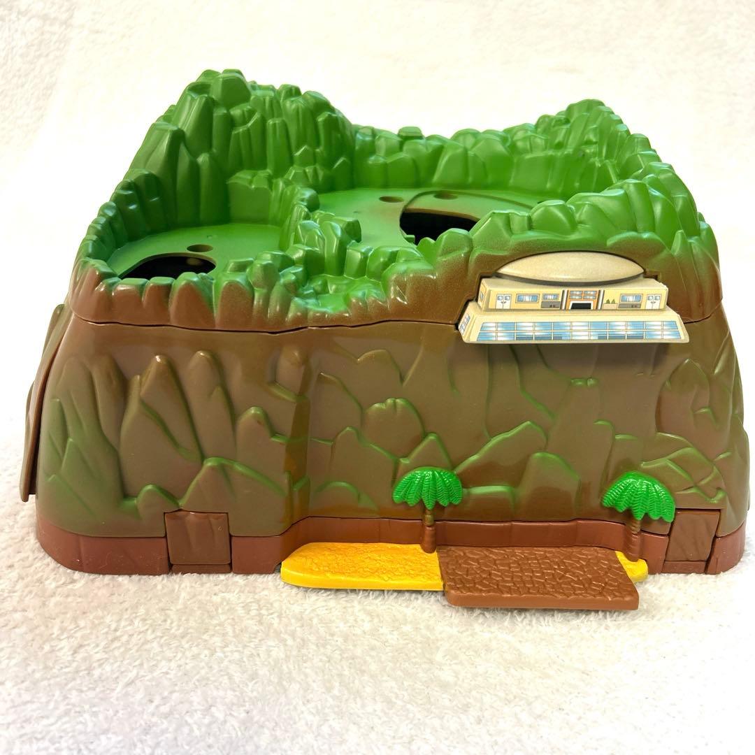 タカラ　サンダーバード　トレーシーアイランド　トランスフォーミング　プレイセット