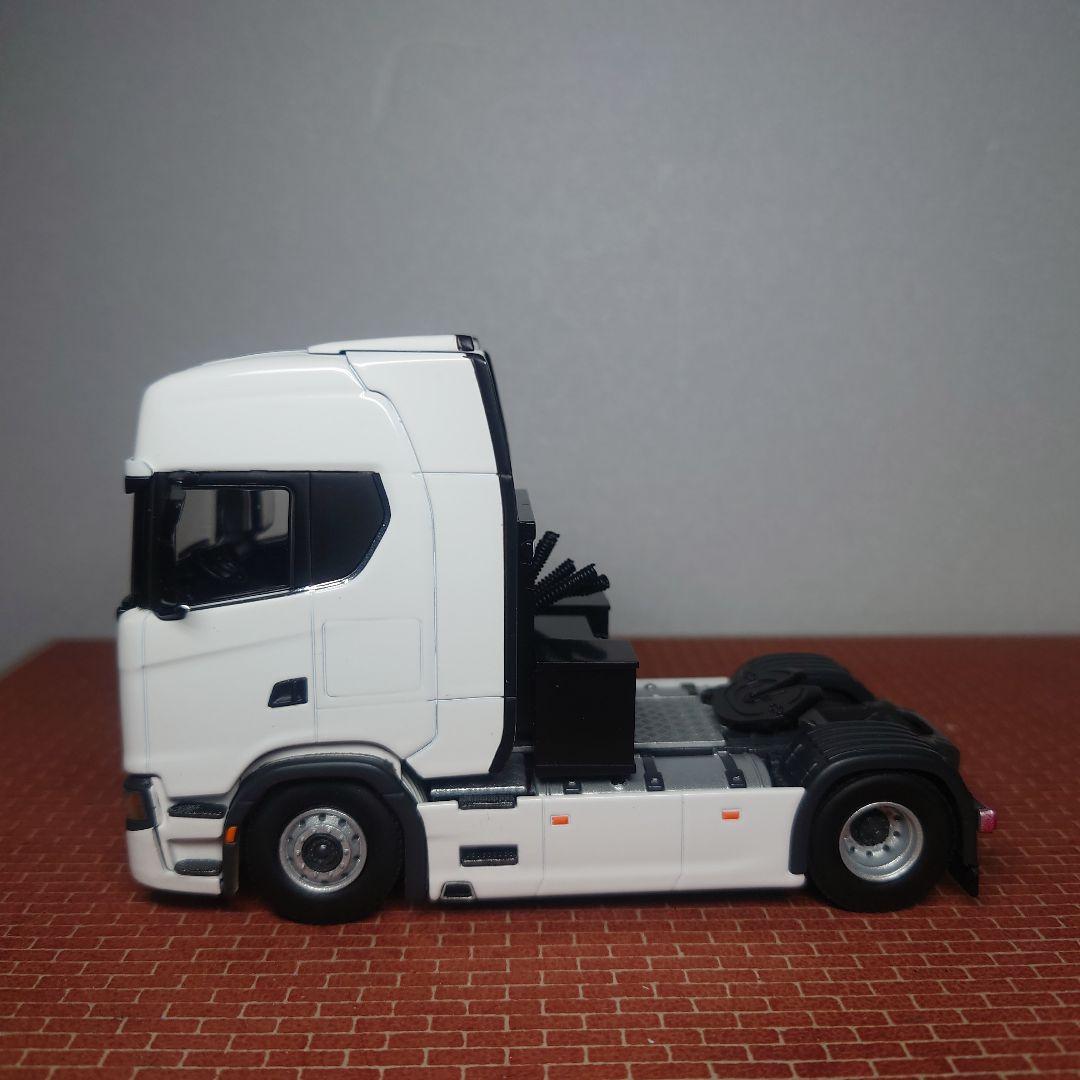 SCANIA 16輪トレーラー 自動あゆみ付(1/50) WSI トラック