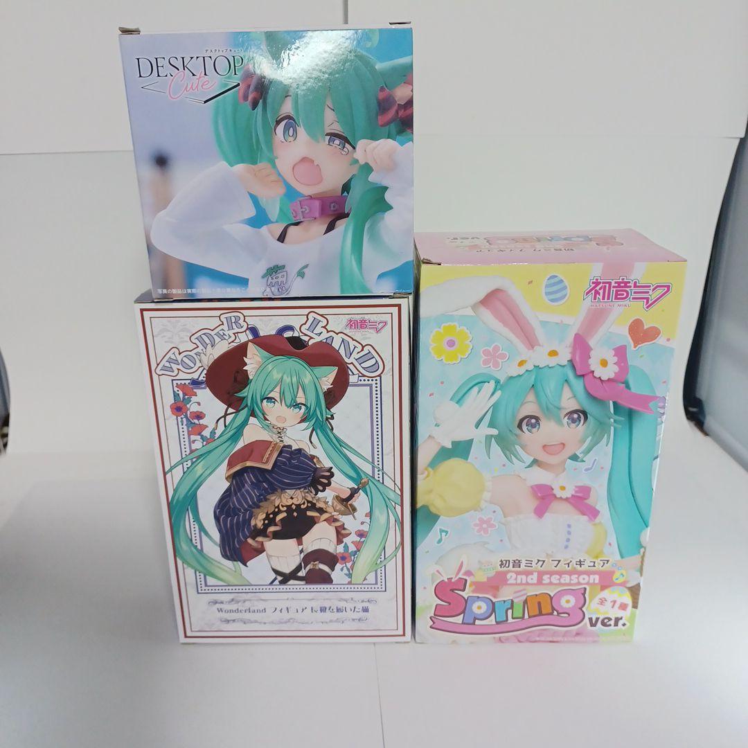 初音ミク フィギュア　デスクトップキュート　猫　長靴を履いた猫　イースター