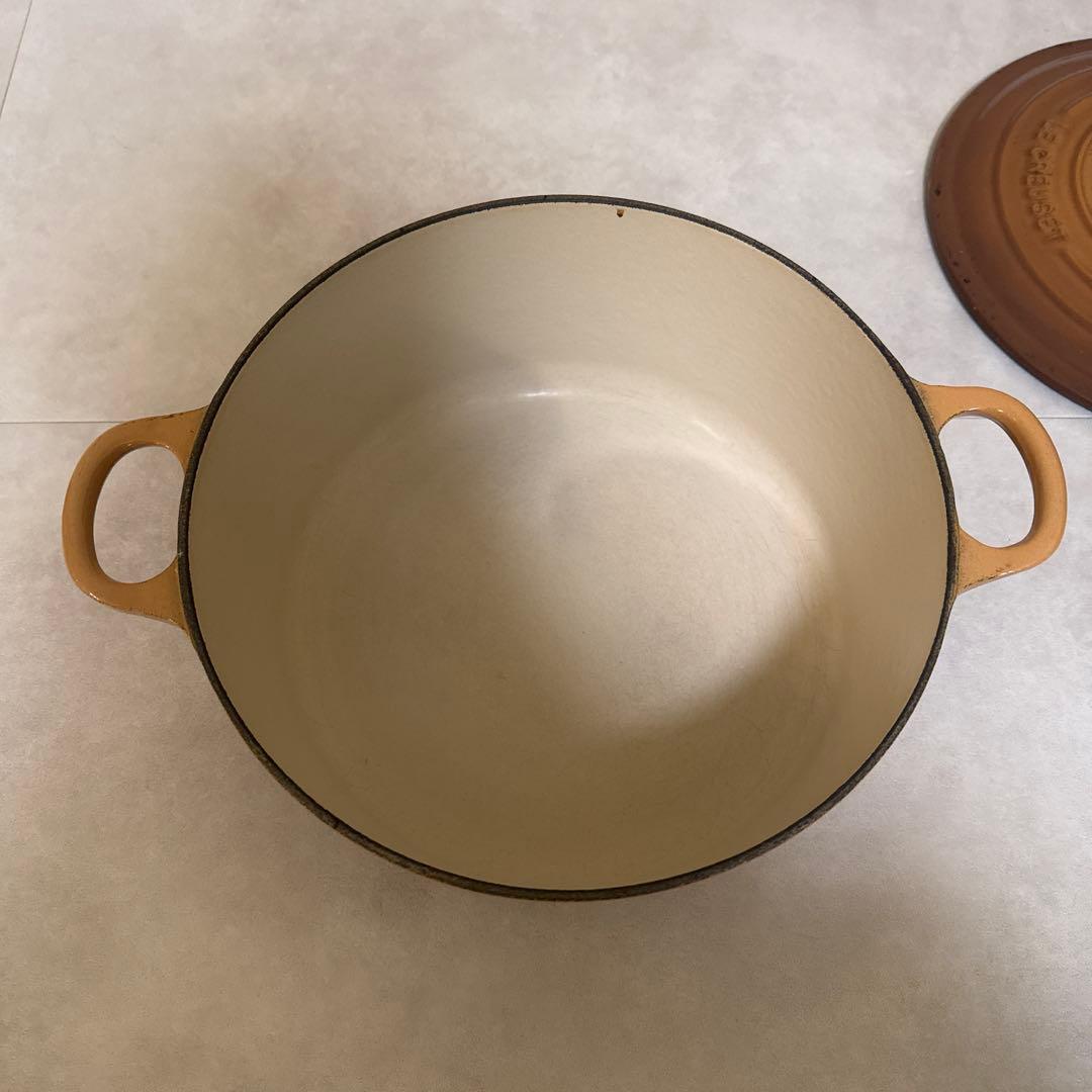 ビンテージLE CREUSET 両手鍋 希少色　キャラメルブラウン　24cm
