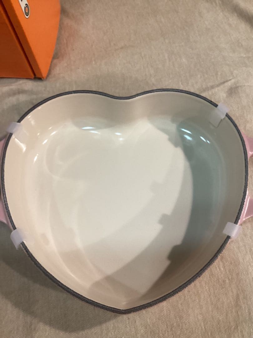 ルクルーゼ　ココットダムール　ハート　シュガーピンク　18cm 新品　訳あり