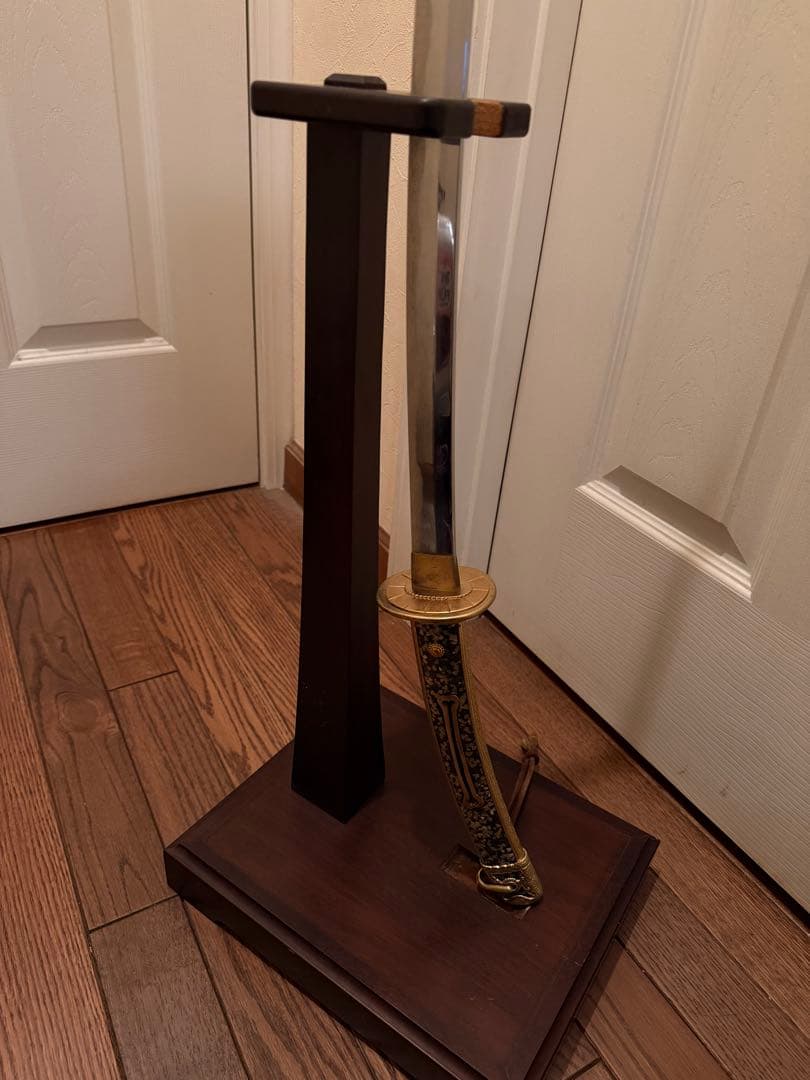 螺鈿 模造刀 スタンド付き - メルカリ