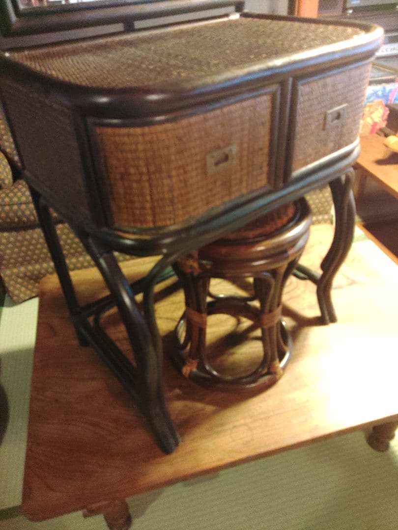 希少　ラタン　藤　ドレッサー　鏡台　真鍮　アンティーク　ラック　キャビネット