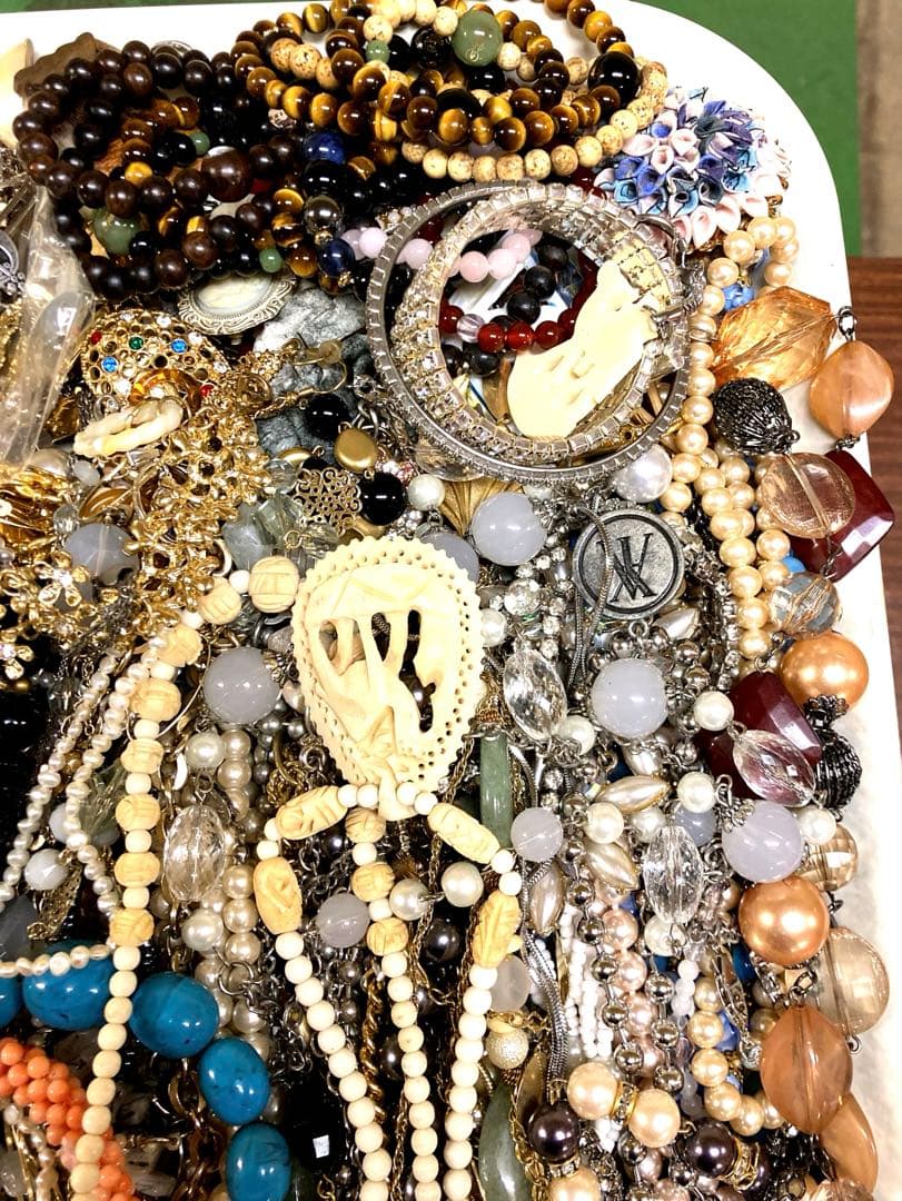 アクセサリーイミテーションまとめ売り【約3kg】