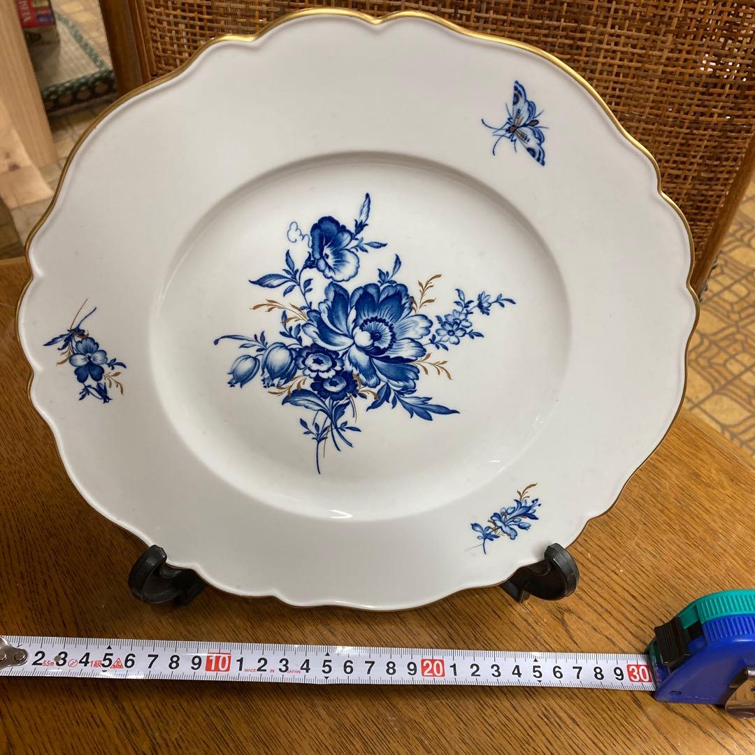 マイセン青い花柄の陶磁器皿
