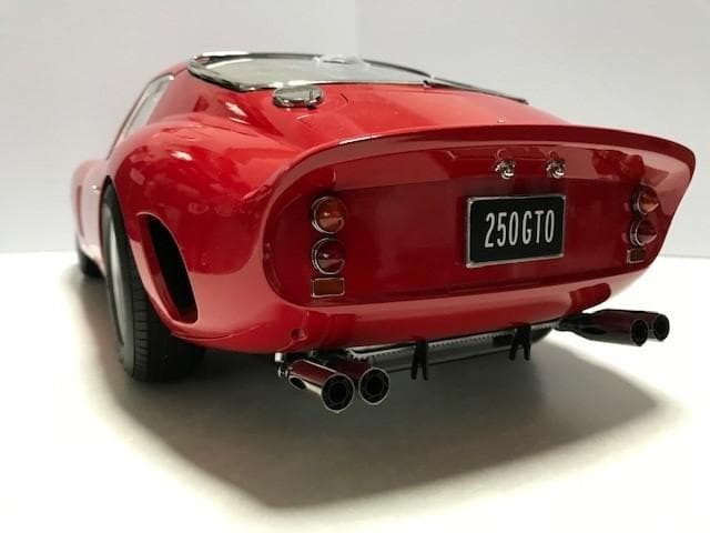 デアゴスティーニ完成品】フェラーリ250GTO 1/8スケール - メルカリ