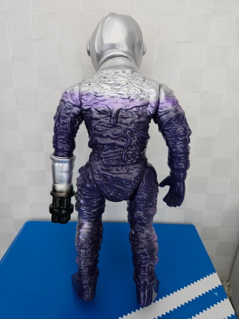 エレガブ プラロイドマン ソフビ