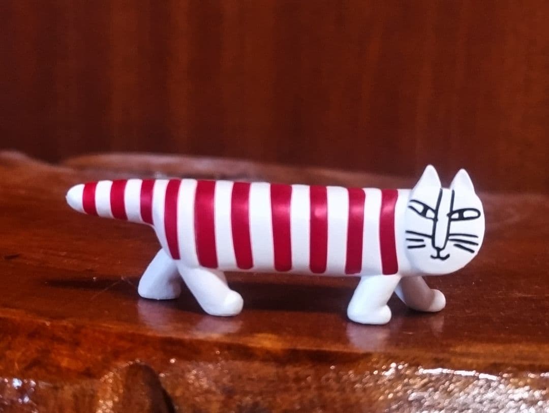 リサラーソン ケンネルブルテリア 左目ブチ マイキーガチャ 北欧