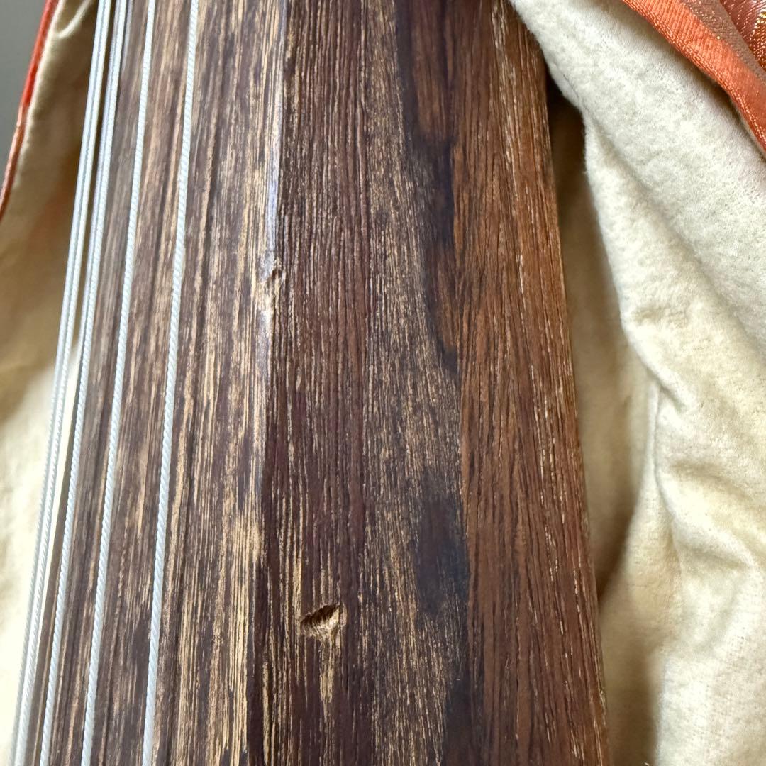 【送料無料】13弦琴 和楽器 くり甲 すだれ彫り 蒔絵 袋付き