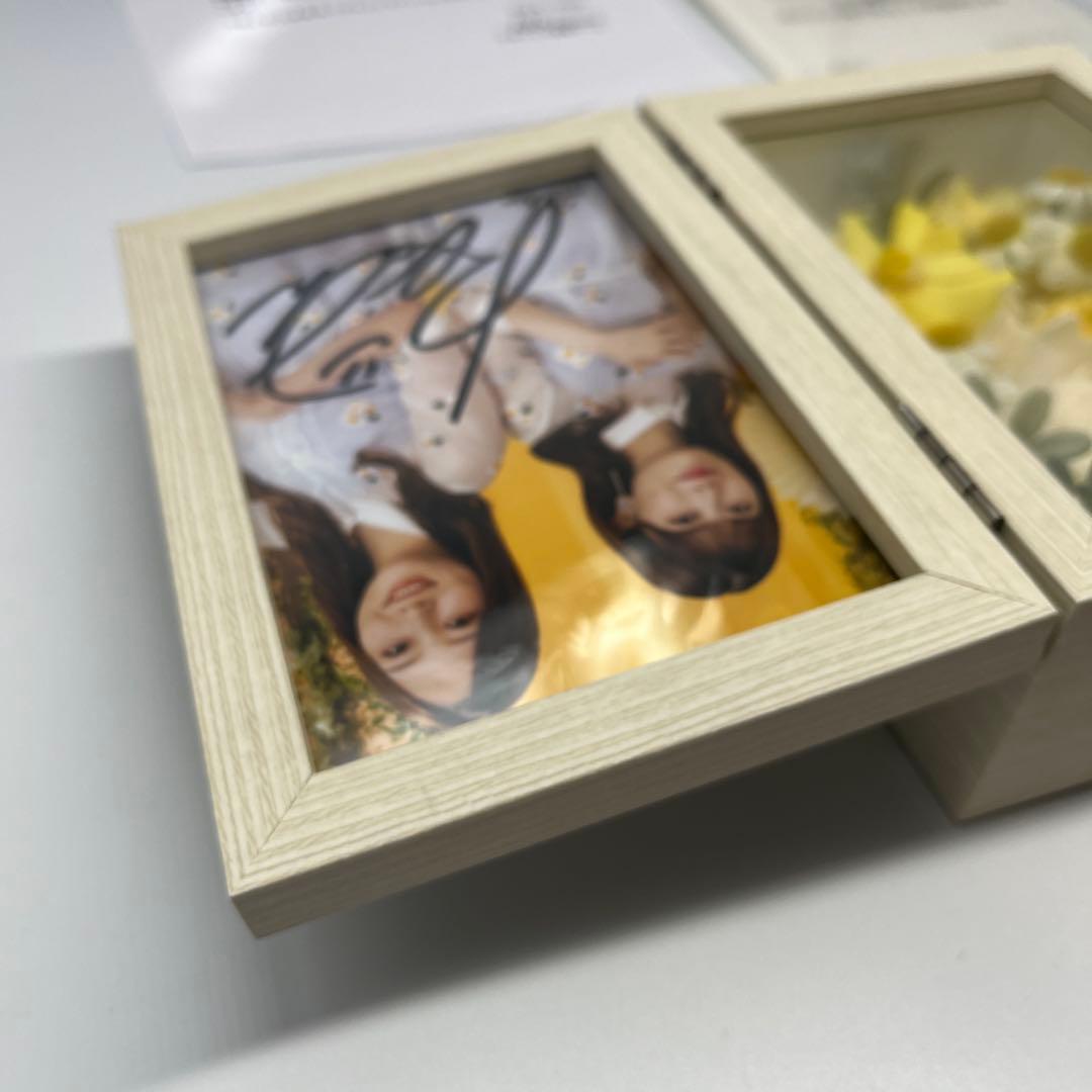 乃木フェス 岩本蓮加 直筆サイン フラワーボックス 梅澤美波 - メルカリ