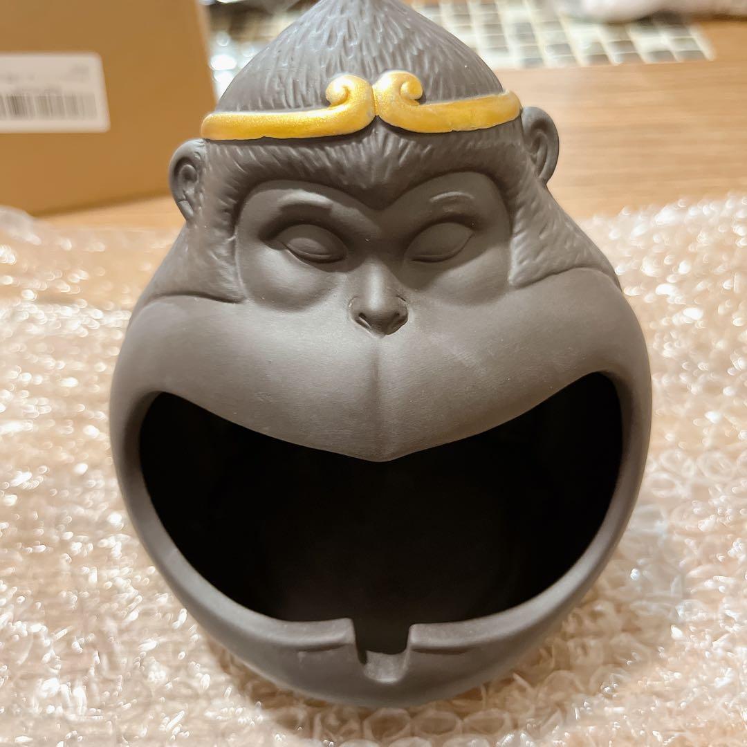 ✨️1点限り✨️大特価‼️個性派 灰皿 陶磁器