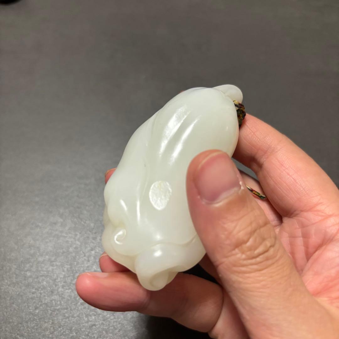 和田玉 仏手彫刻