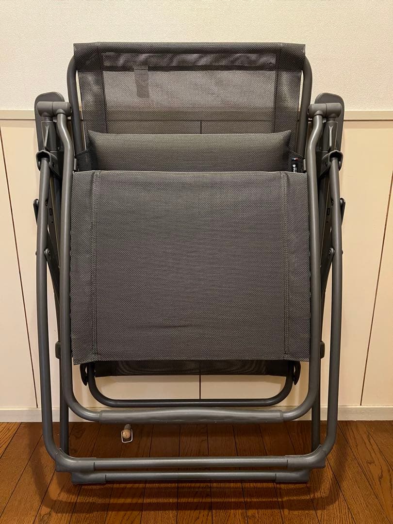 新年大安売り渋谷目黒近郊の手渡しのみ、Lafuma MOBILIER 新品半額！