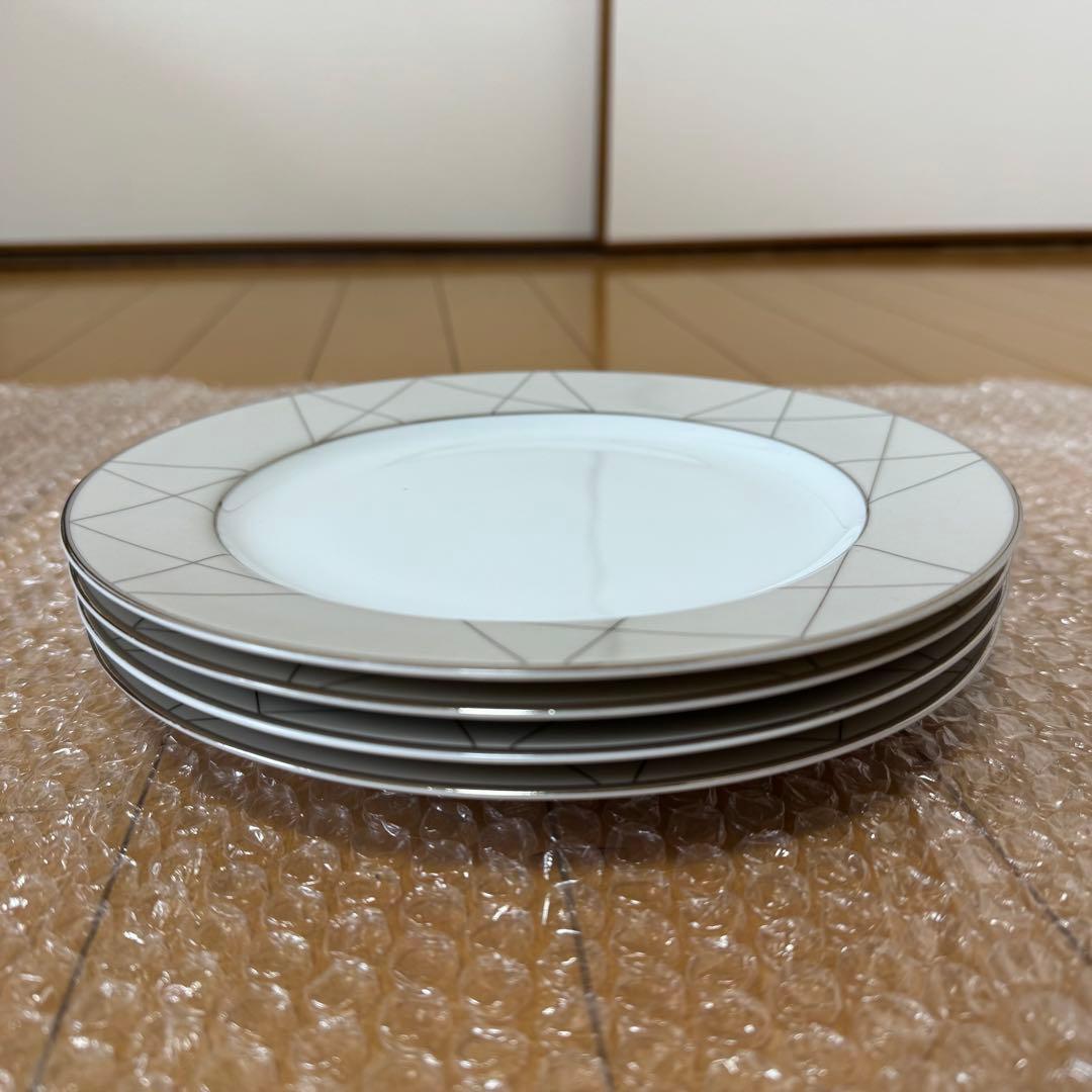 クリスチャン・ディオール GRAPHITE de Dior プレート皿 4枚 - メルカリ