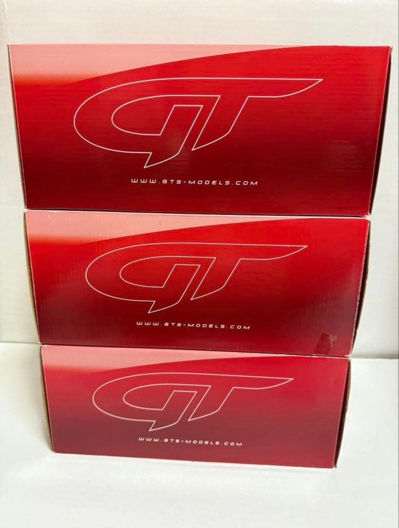 GT SPIRIT 1/18 ポルシェターボS カレラ ルーフ CTR 3台