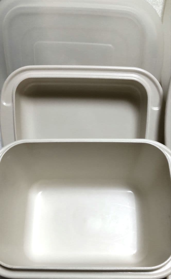 【生産終了】タッパーウェア　ウルトラ21　大-小　2個 6点セット