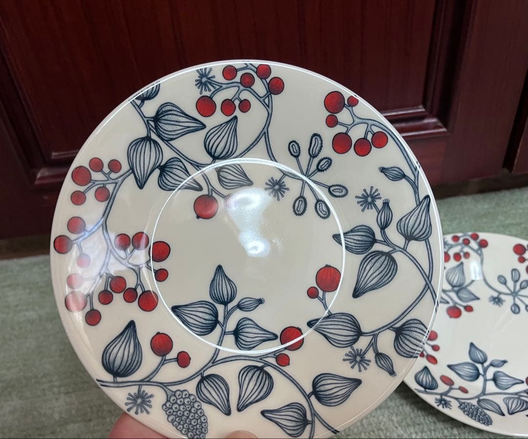 ルノ　フロストベリー　16.5cm　プレート　2枚