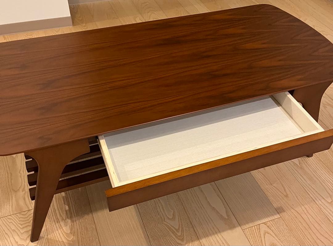 Doris ドリス　センターテーブル　リビングテーブル　ローテーブル　引き出し